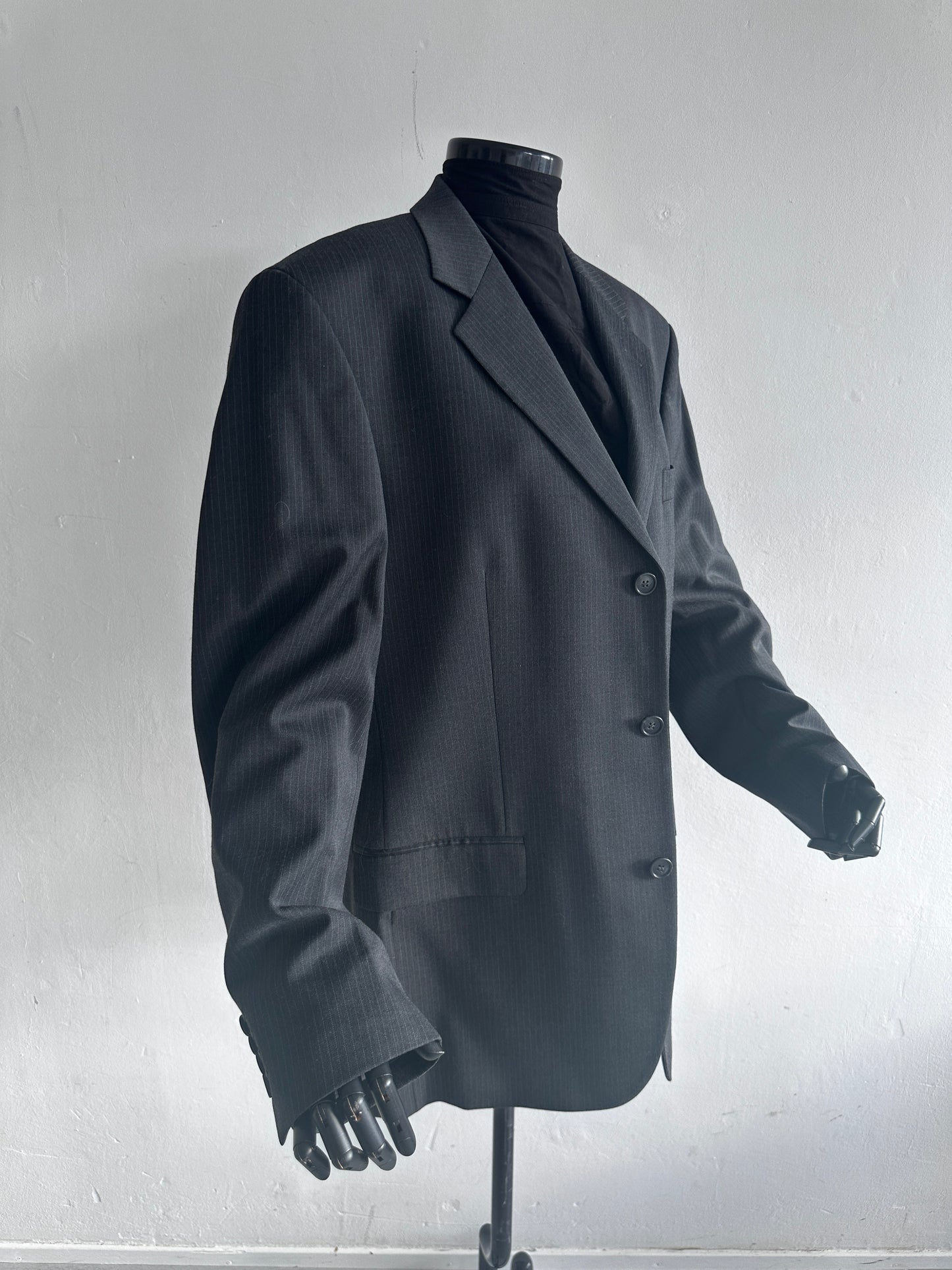 Bijenkorf collection vintage suit 3-pieces