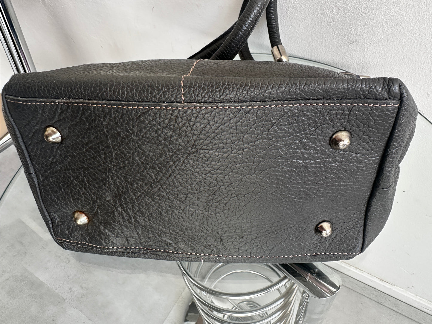 Vintage grey leather bag