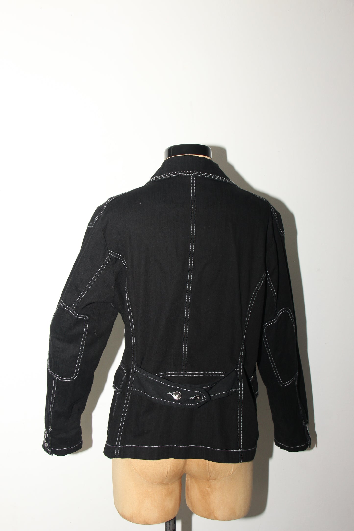 Unique black blazer / jacket