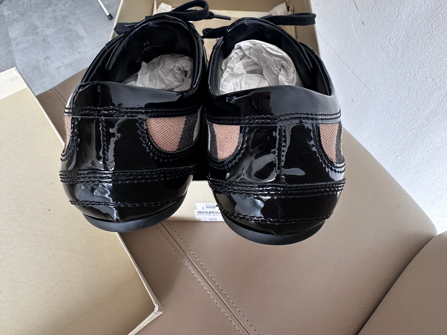Burberry sneakers