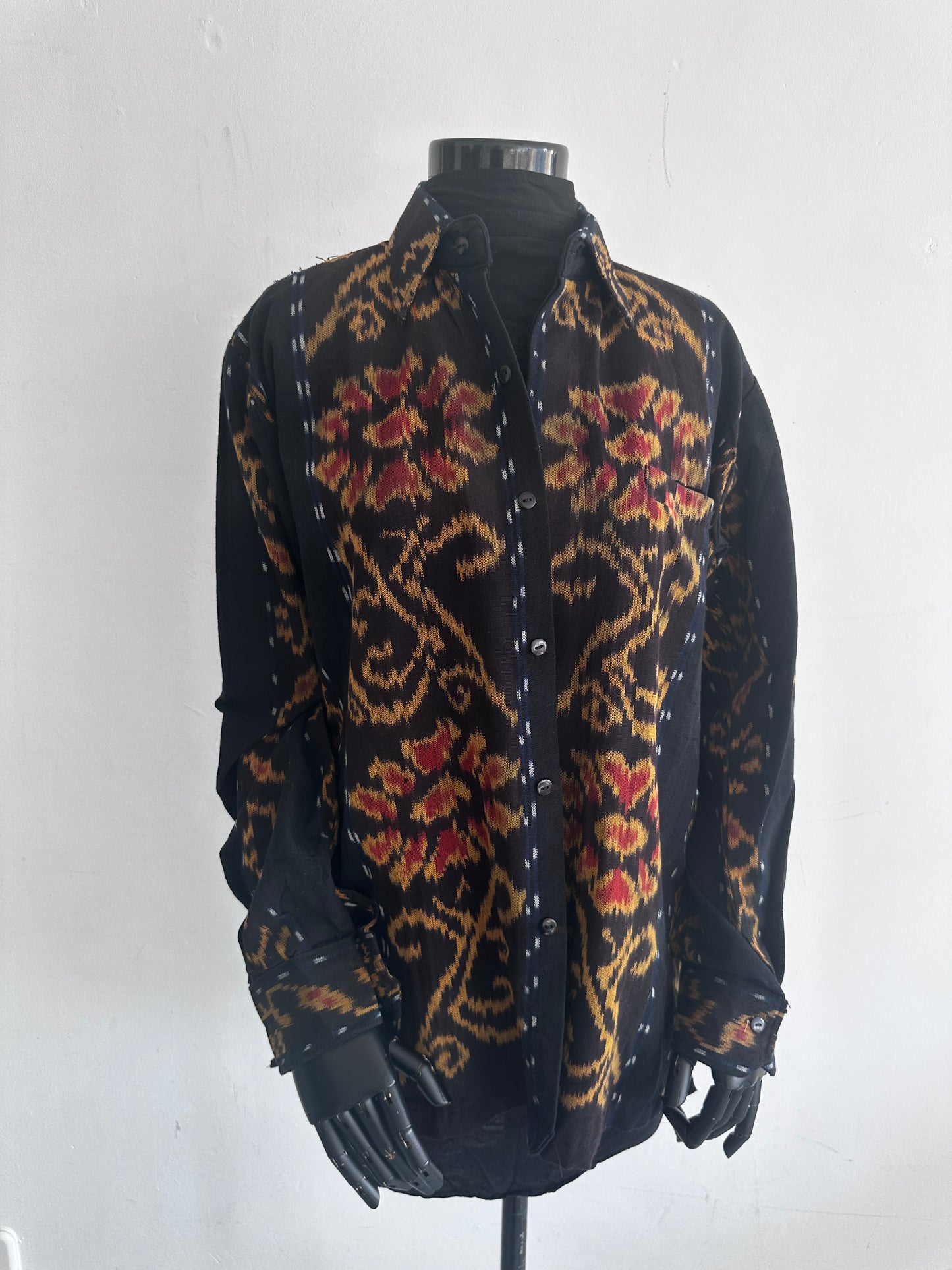 Vintage printed linnen blouse