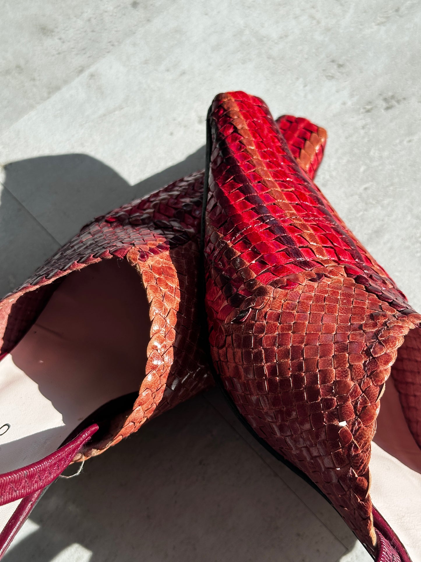 Vintage pumps gevlochten leer