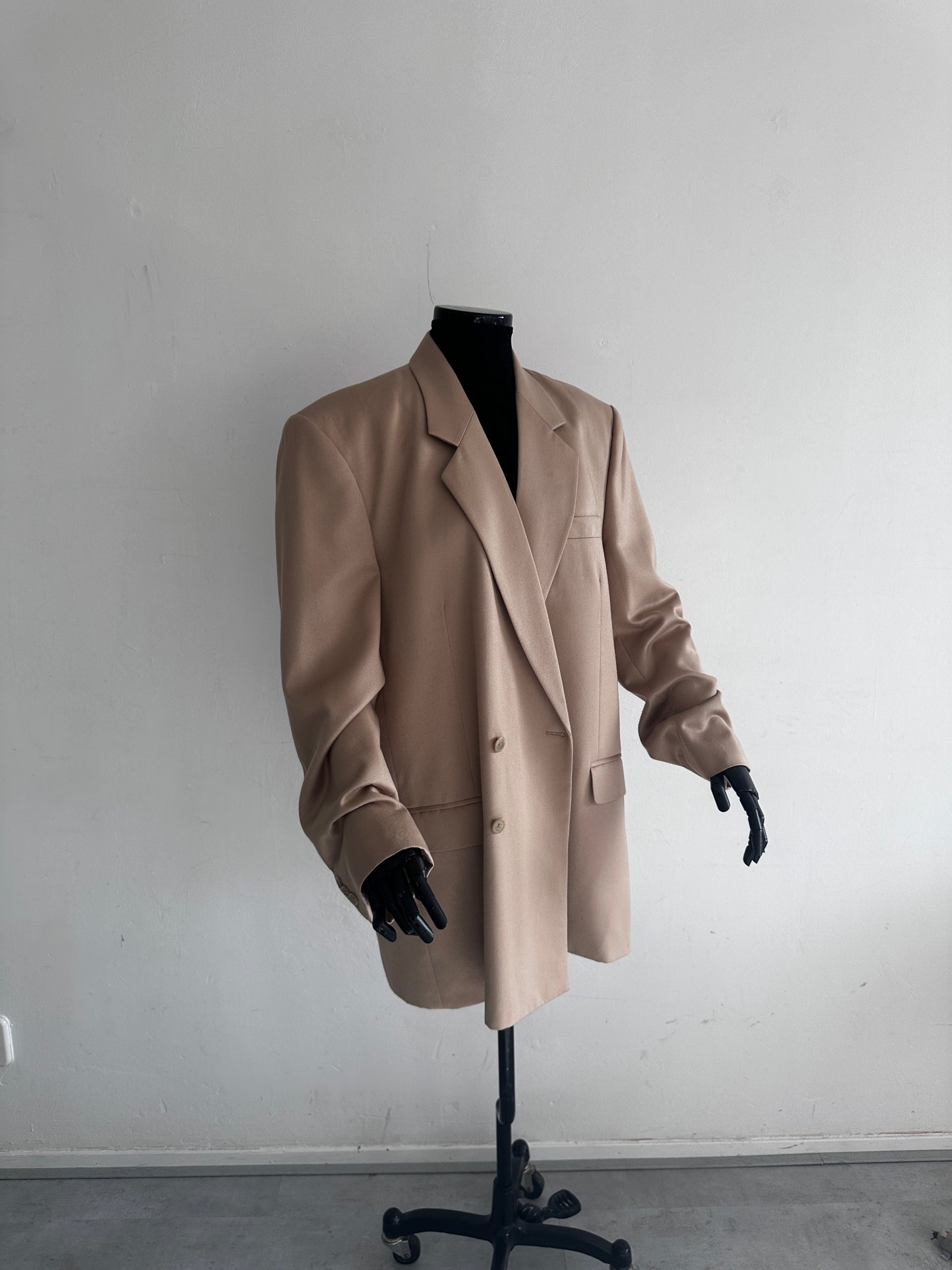 Vintage oversized double-breasted blazer beige