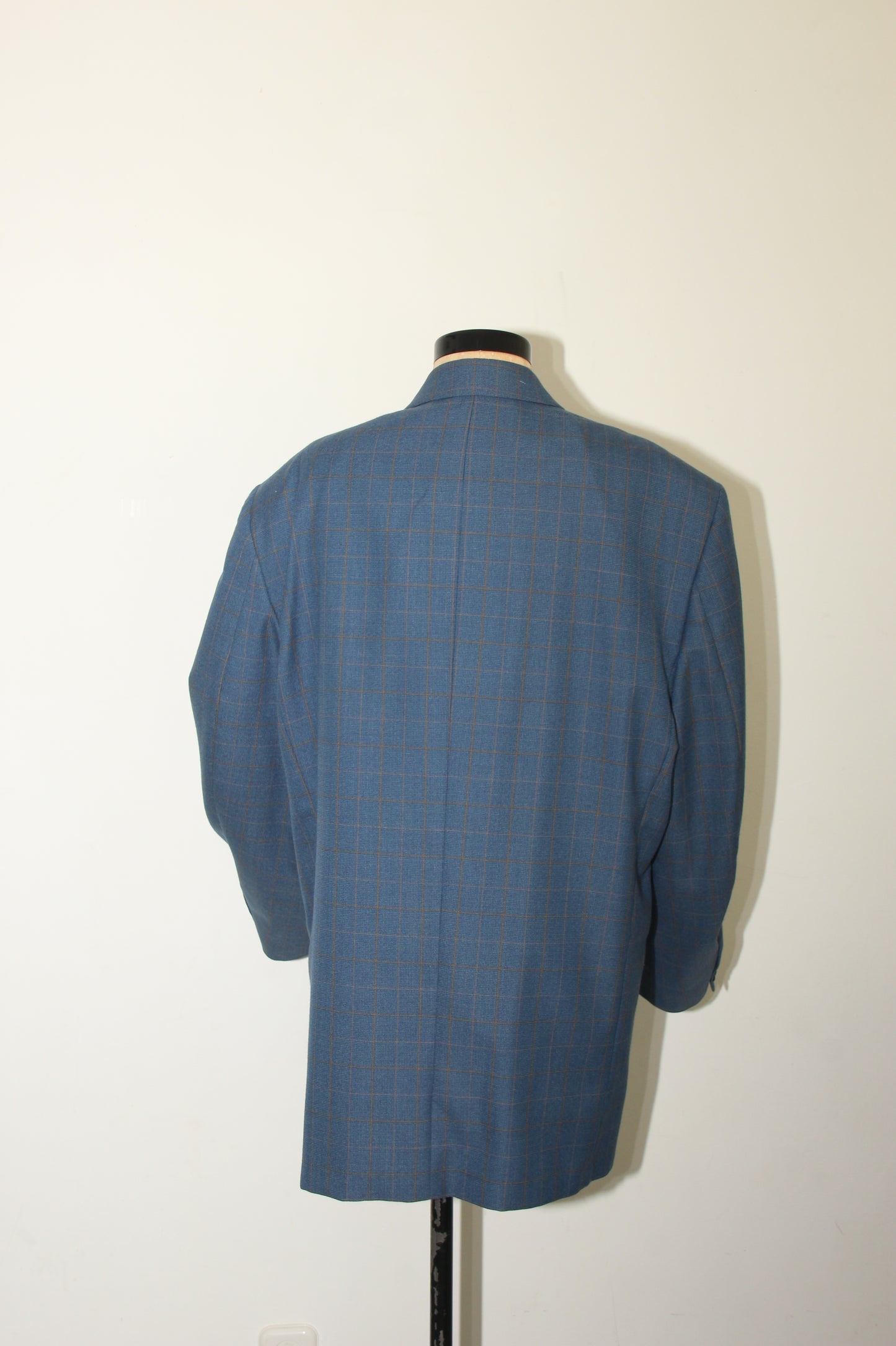 Oversized blue blazer