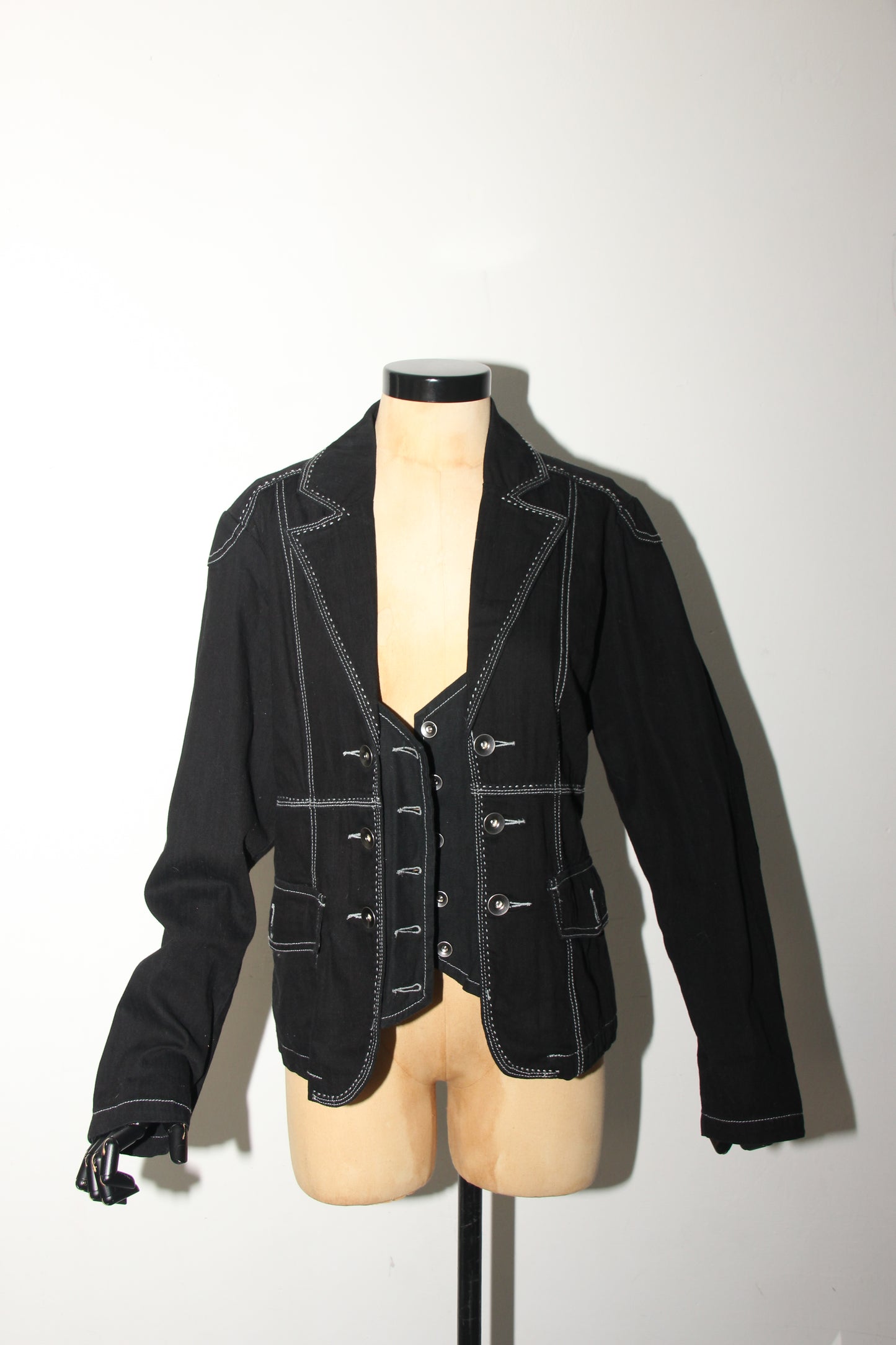 Unique black blazer / jacket