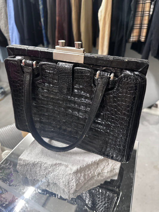 Vintage leather bag