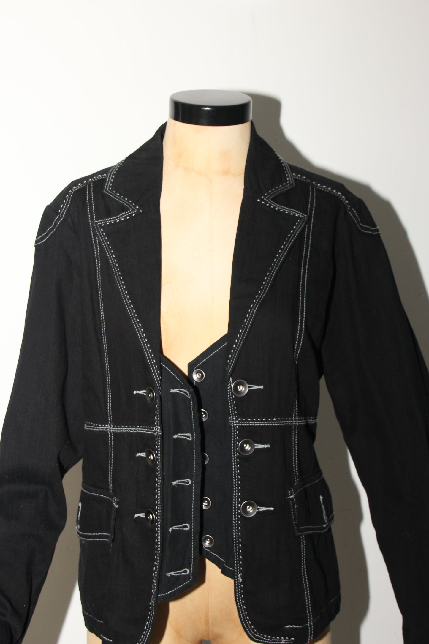 Unique black blazer / jacket