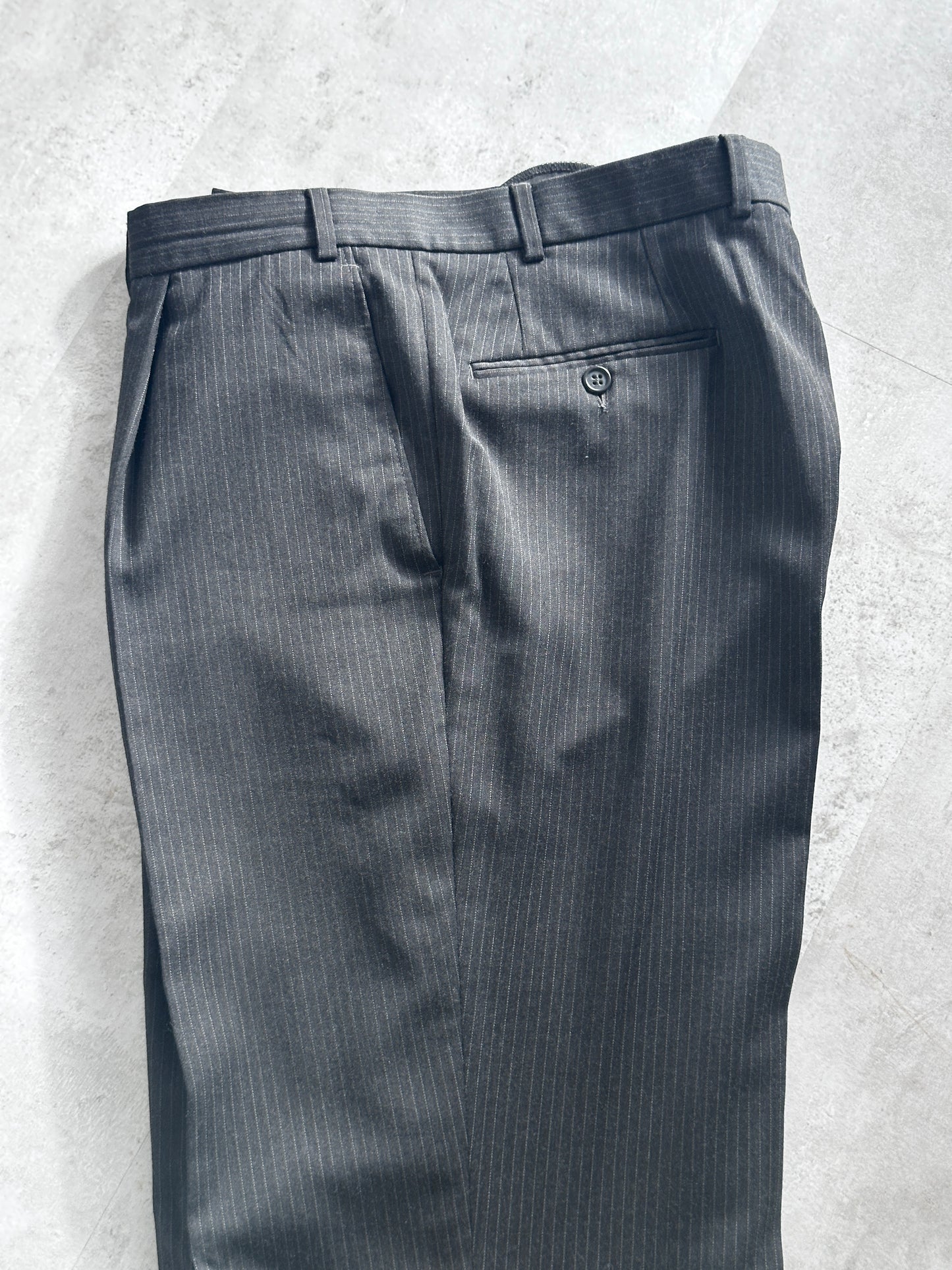 Bijenkorf collection vintage suit 3-pieces
