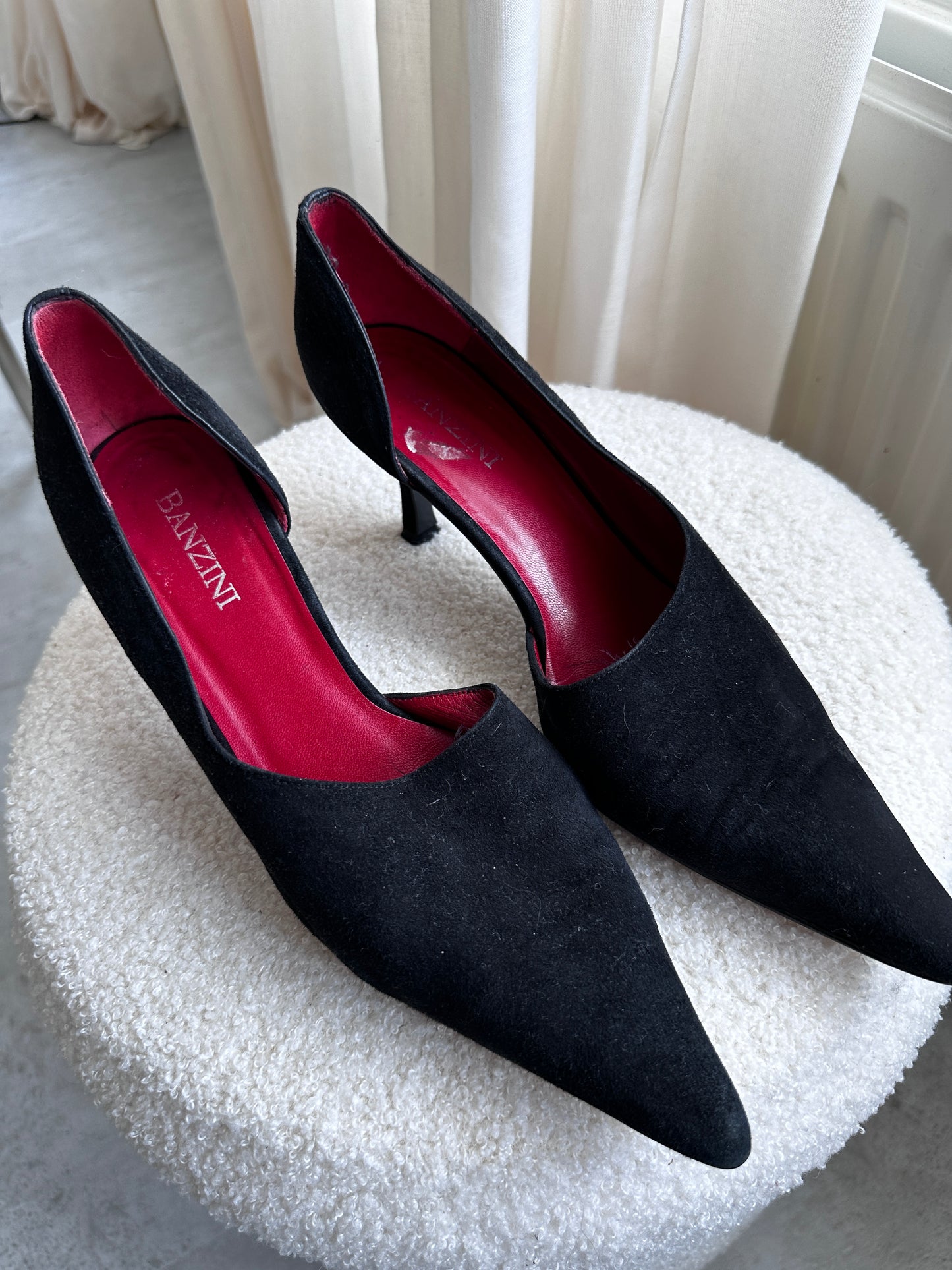 Vintage pumps zwart suede