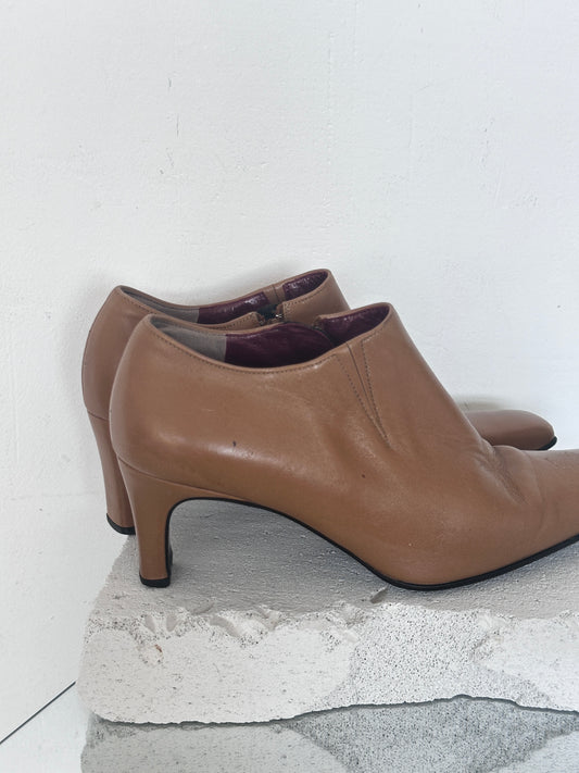 Cognac leather boots