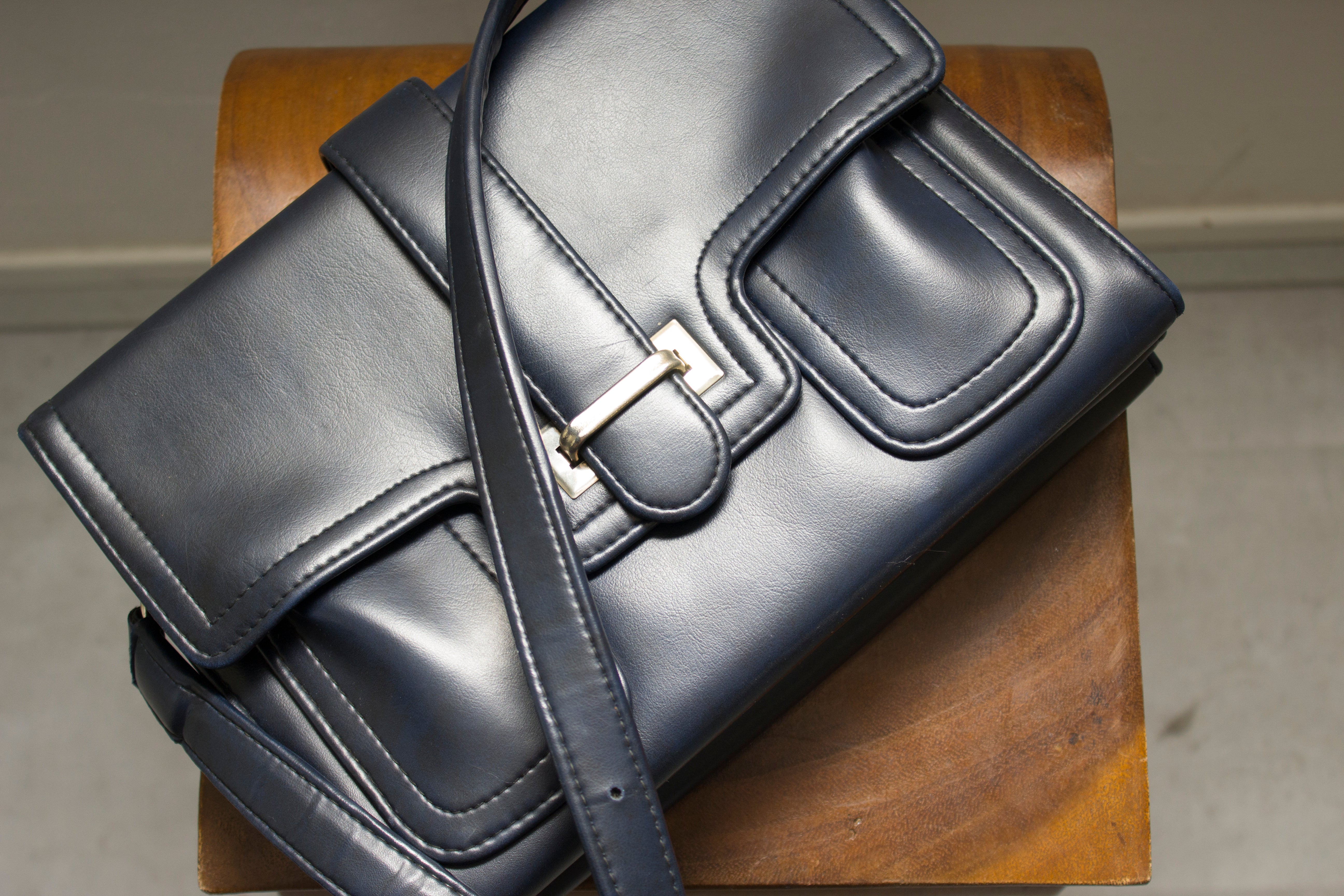 'JACKY O' NAVY BLUE SHOULDER BAG