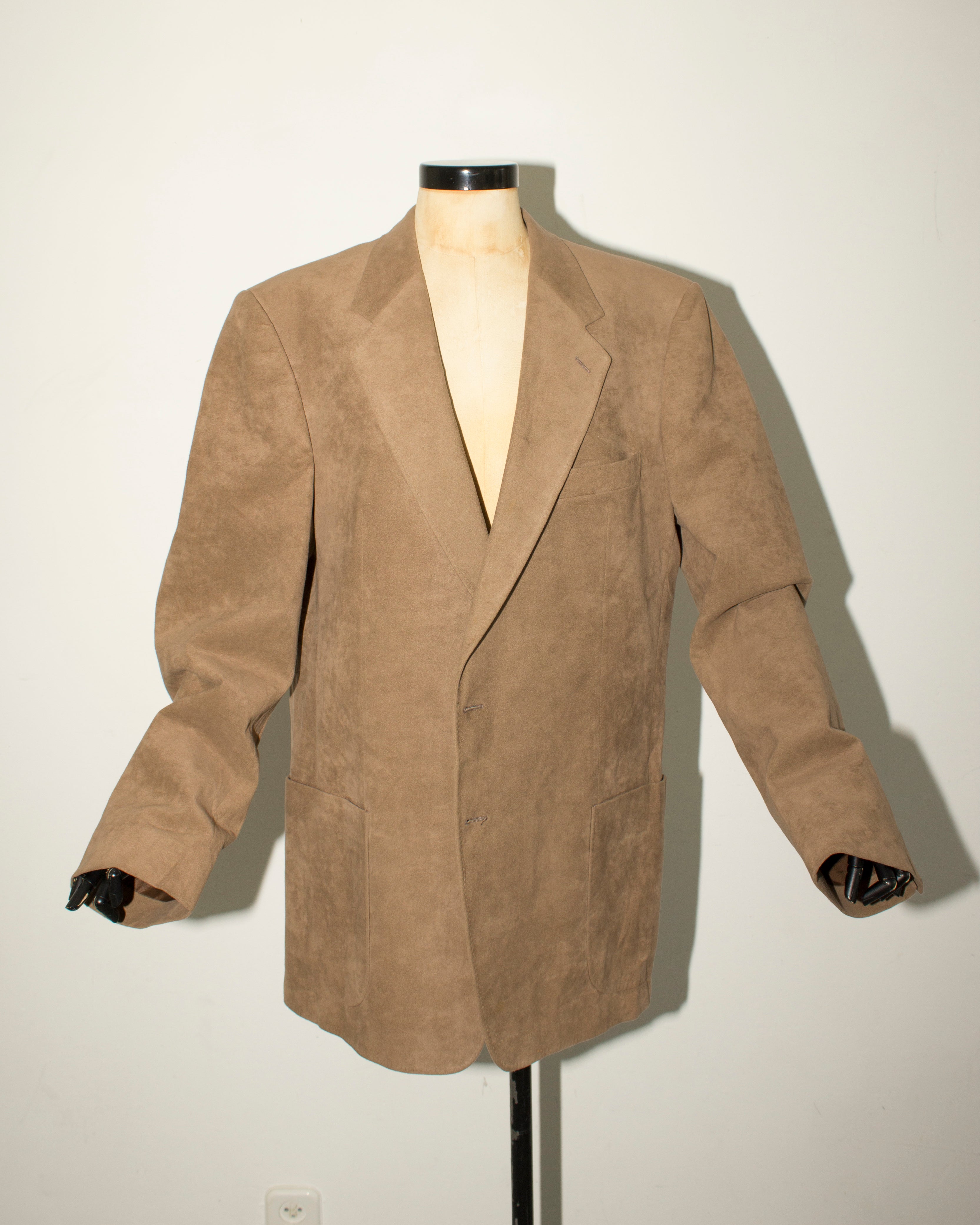 No 8 | SOFT LIGHT BROWN BLAZER
