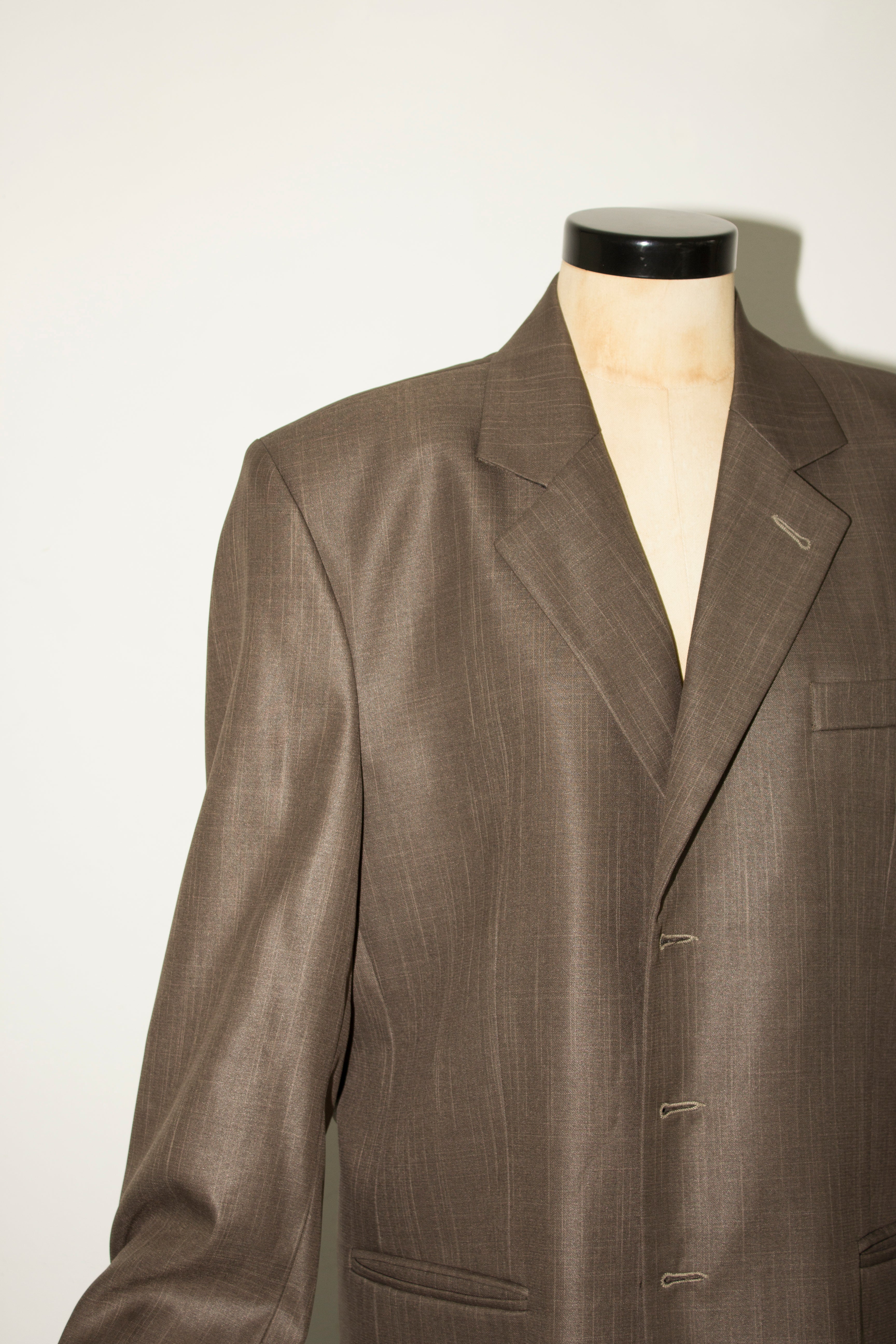 No 7 | LEBELT SUITS BLAZER TAUPE