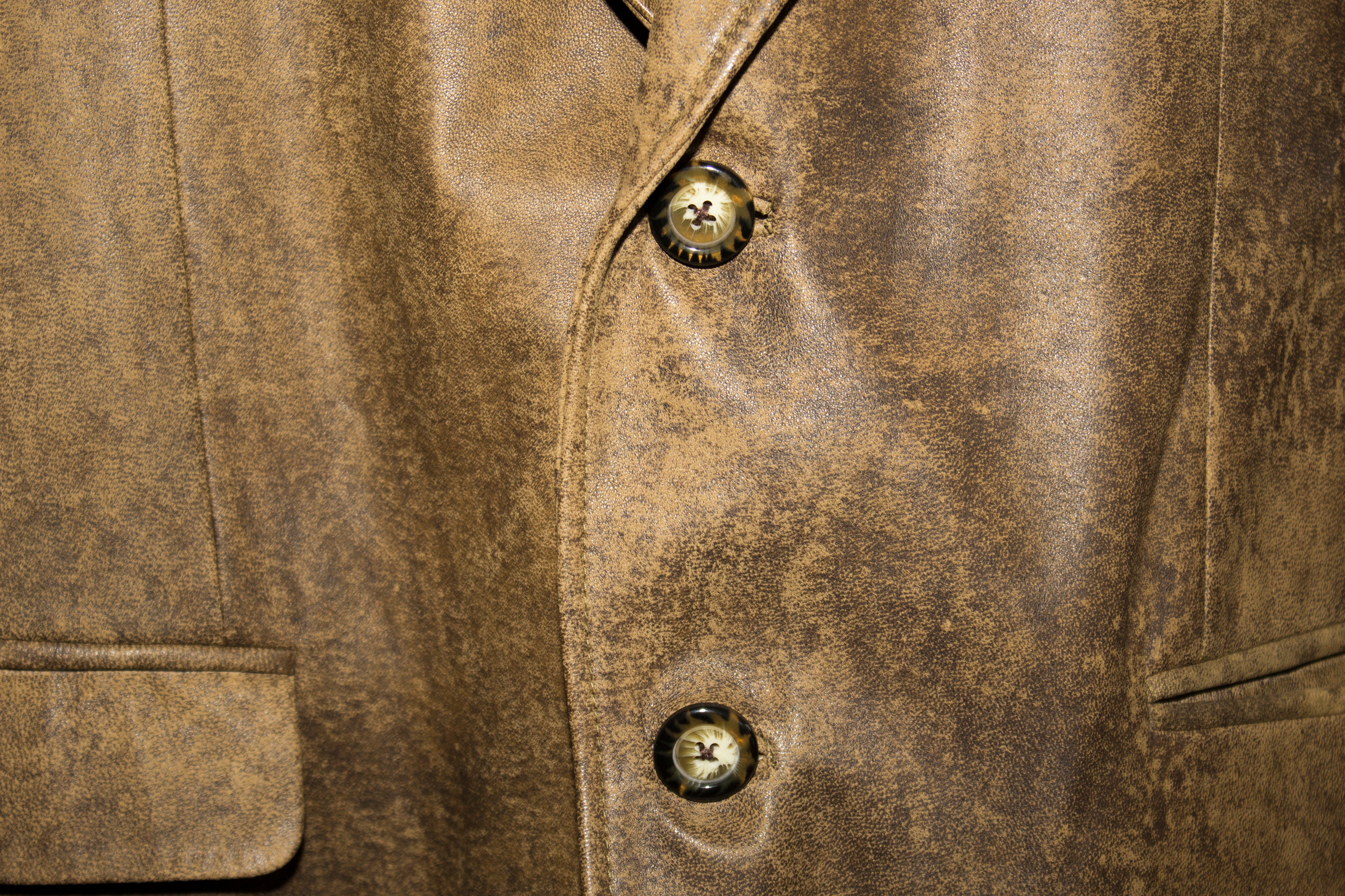 No 6 | OVERSIZED FAUX LEATHER LOOK BLAZER