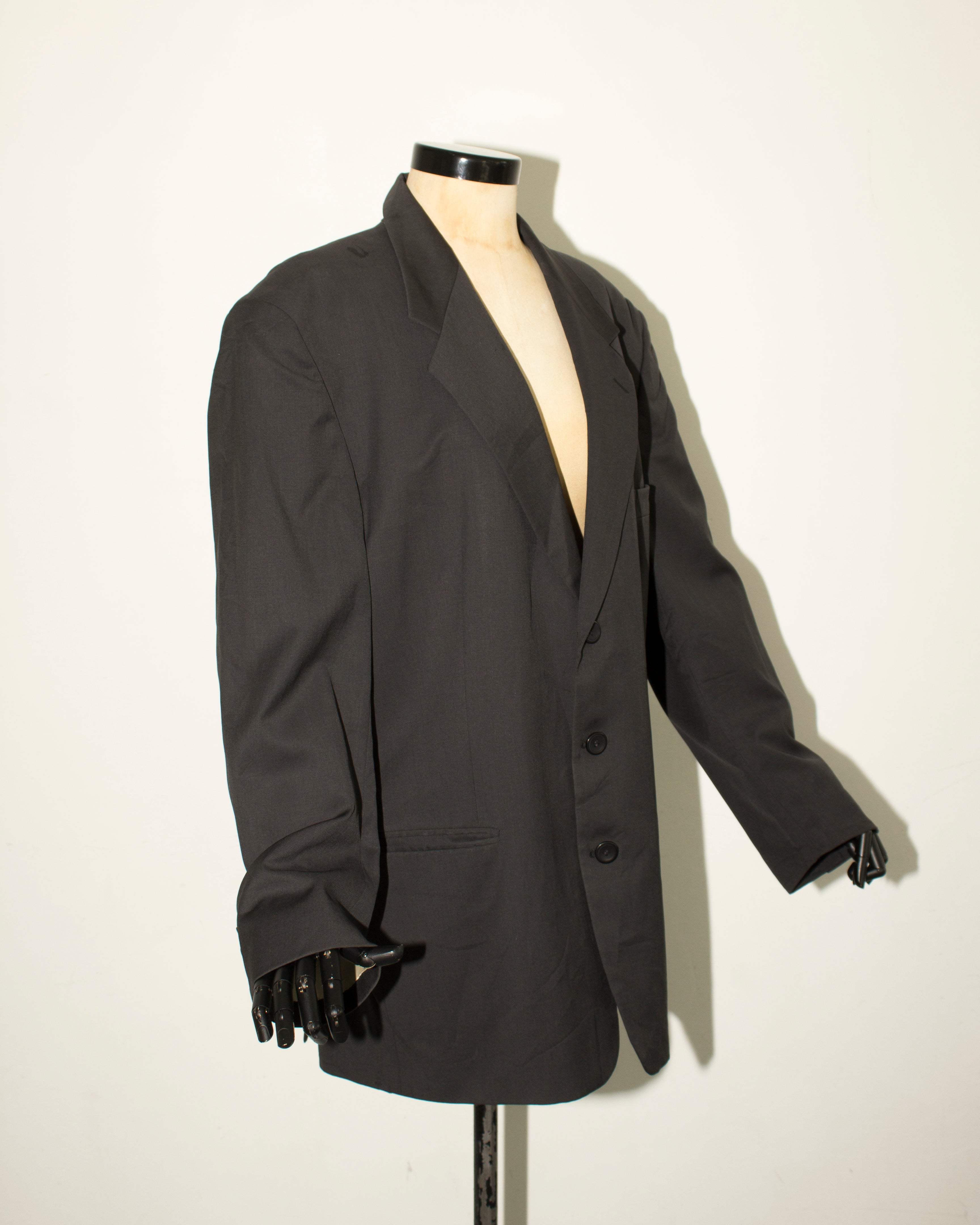 No 4 | YVES SAINT LAURENT GREY