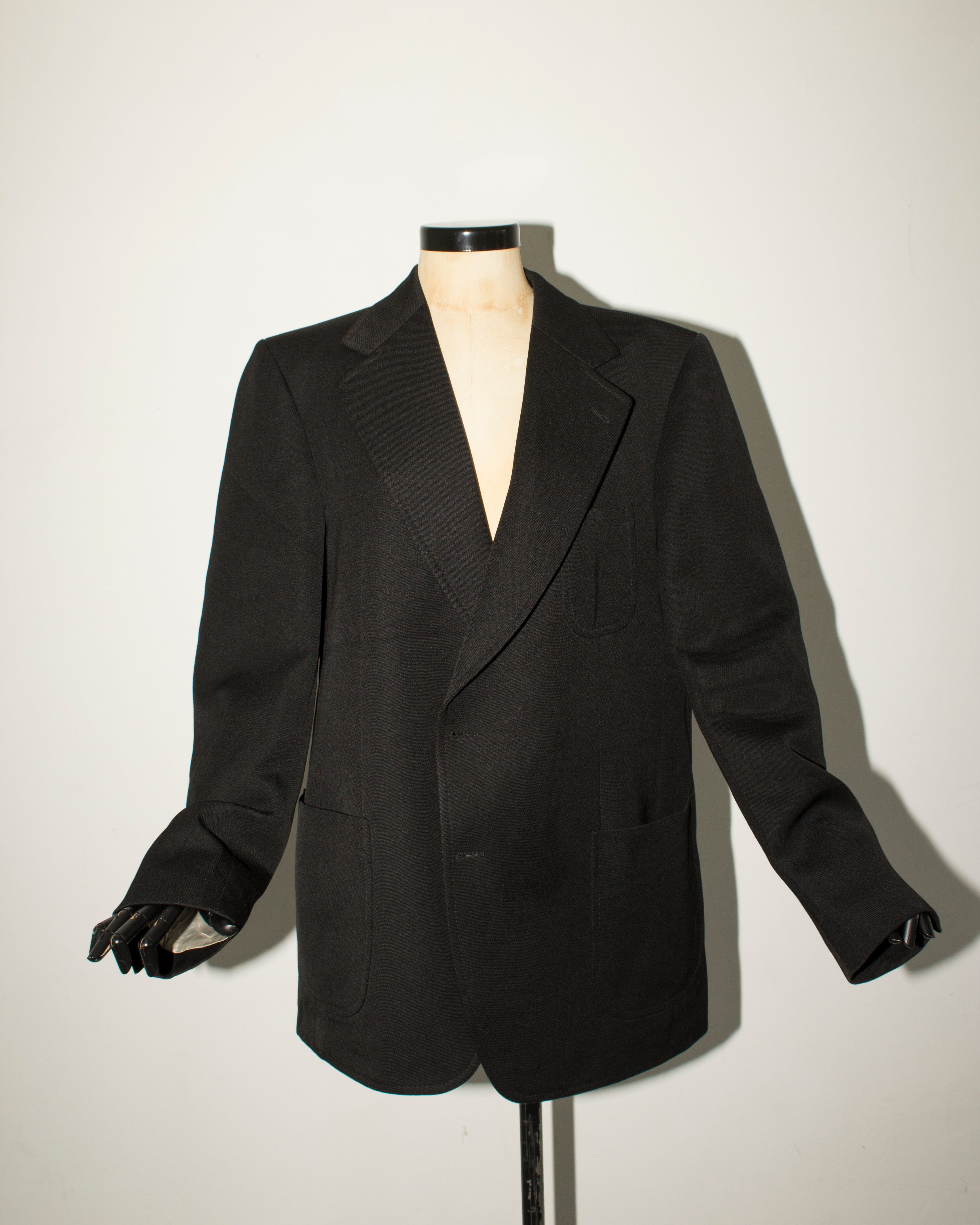 No 2 | VINTAGE BLACK