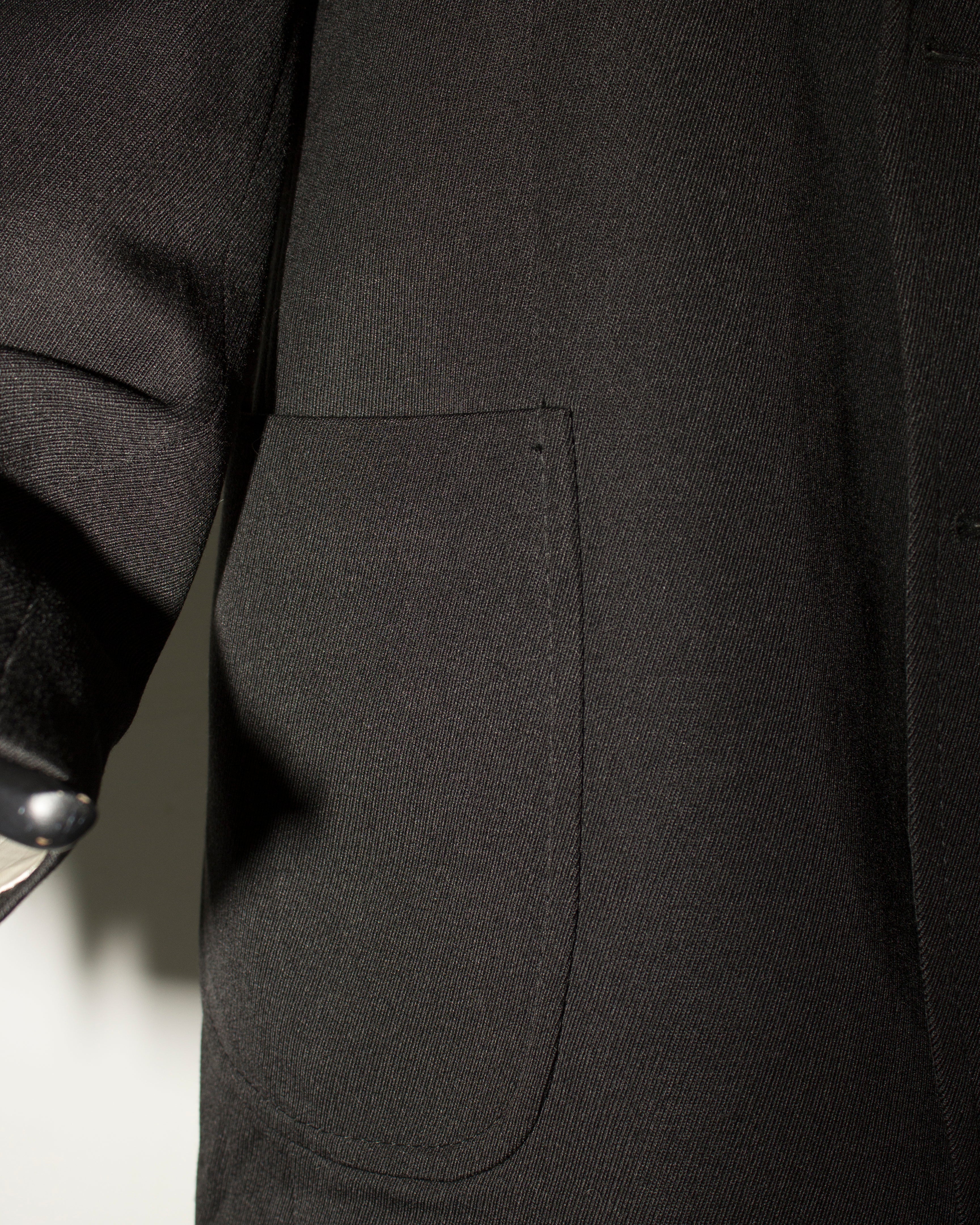 No 2 | VINTAGE BLACK