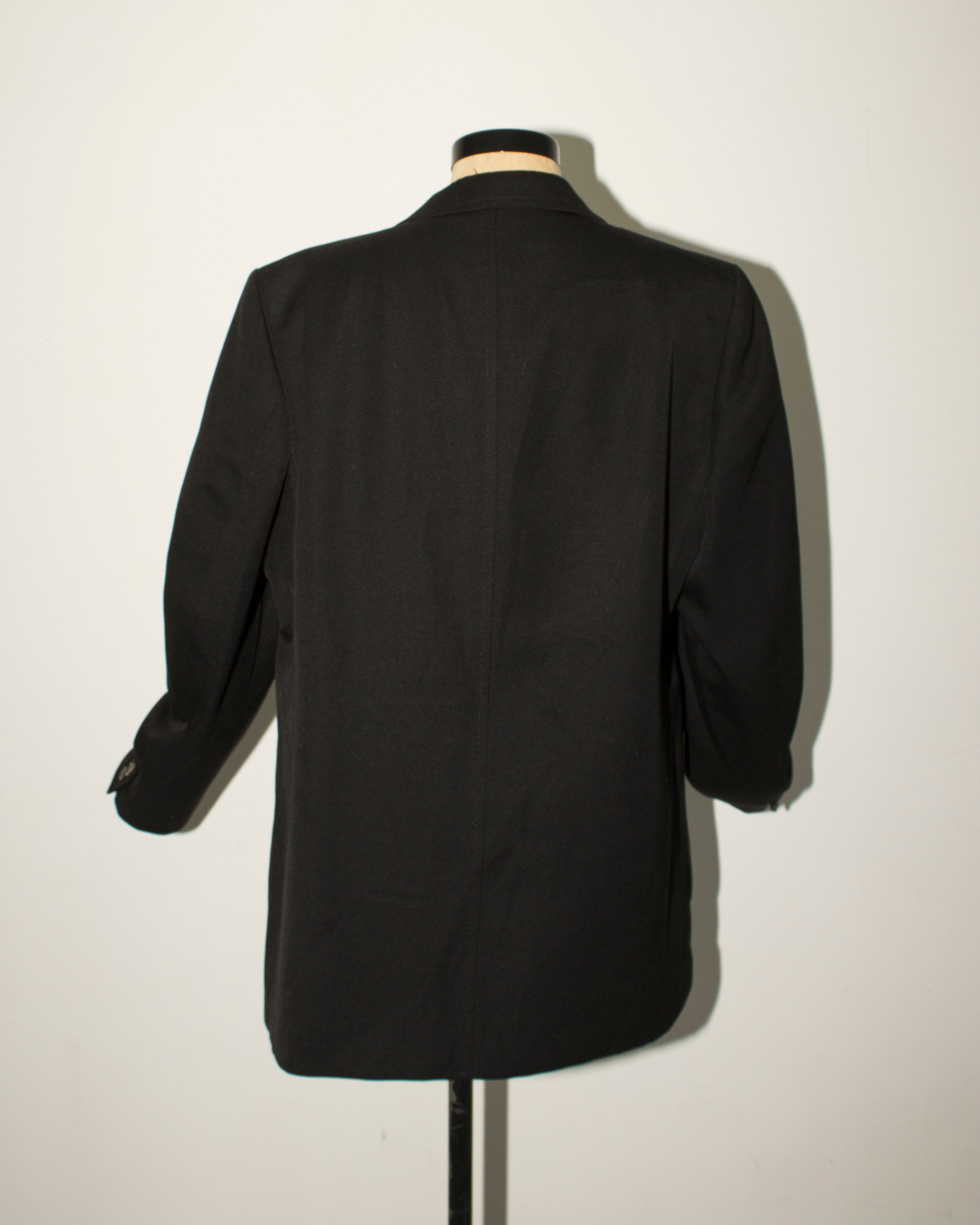 No 2 | VINTAGE BLACK