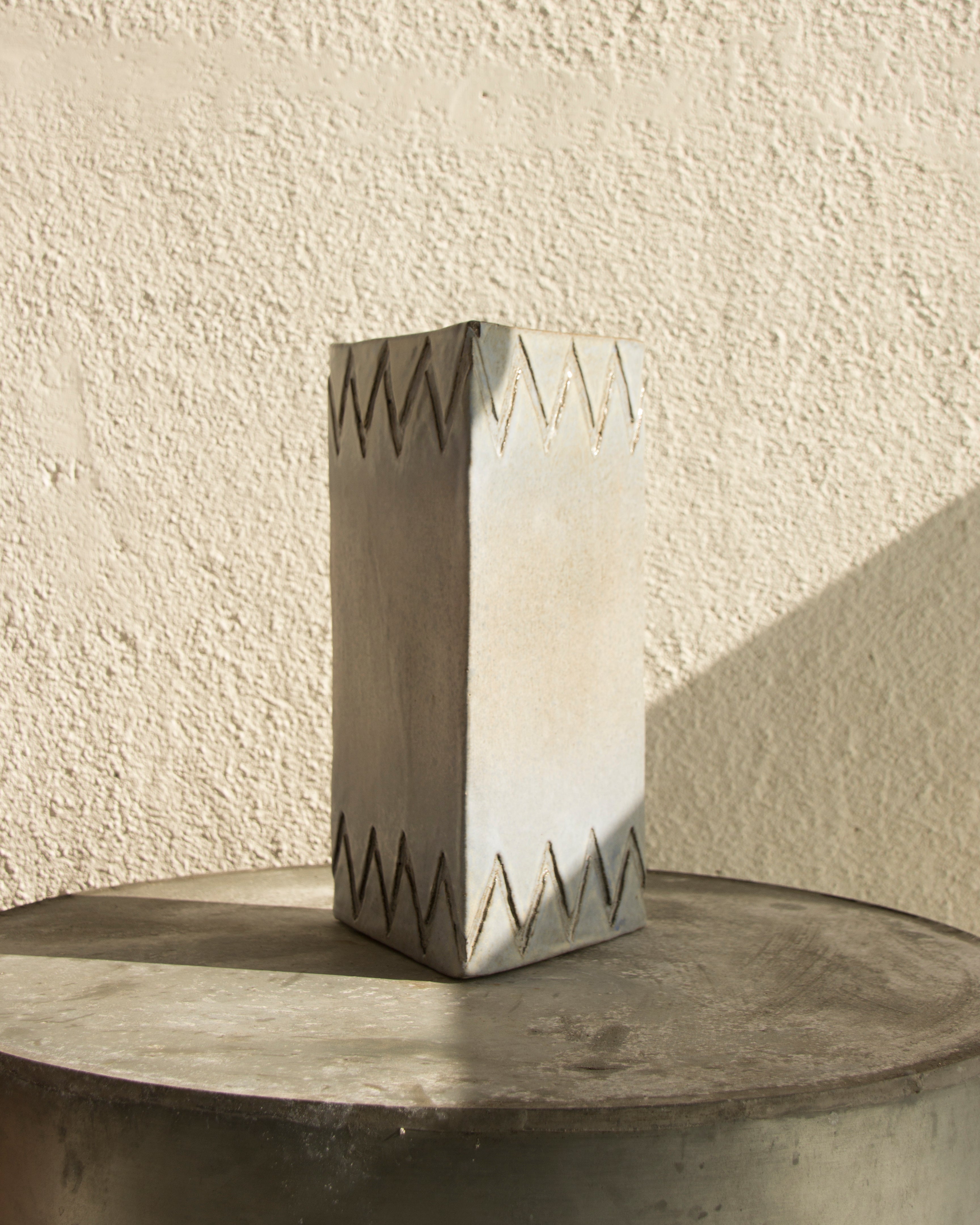 'ZIGZAG' VASE