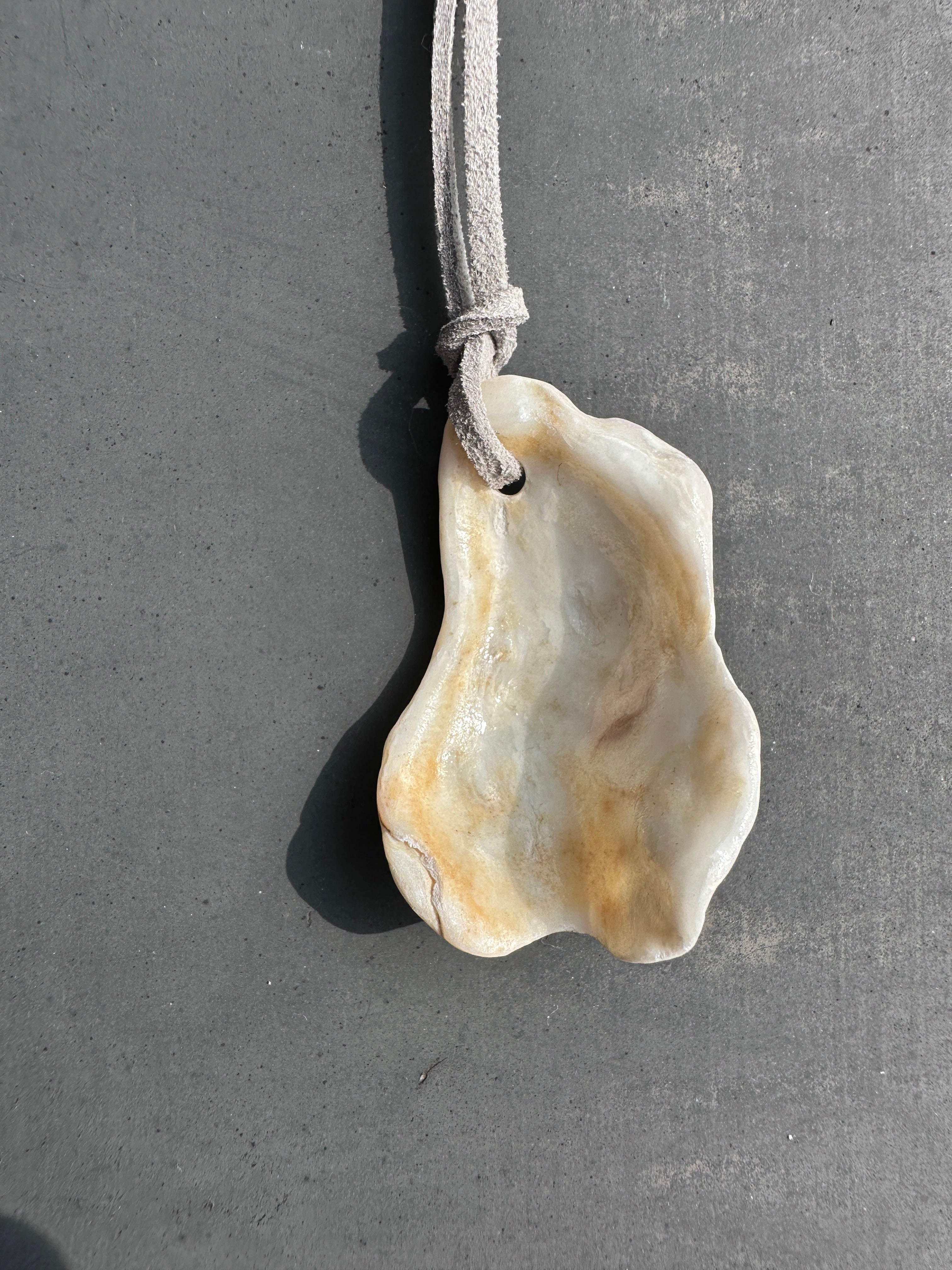 Valvi necklace - small